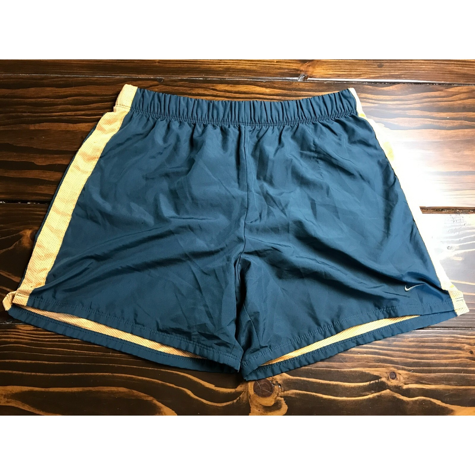 Nike Shorts Women's Size Large Gray Orange Lined Performance Activewear Logo